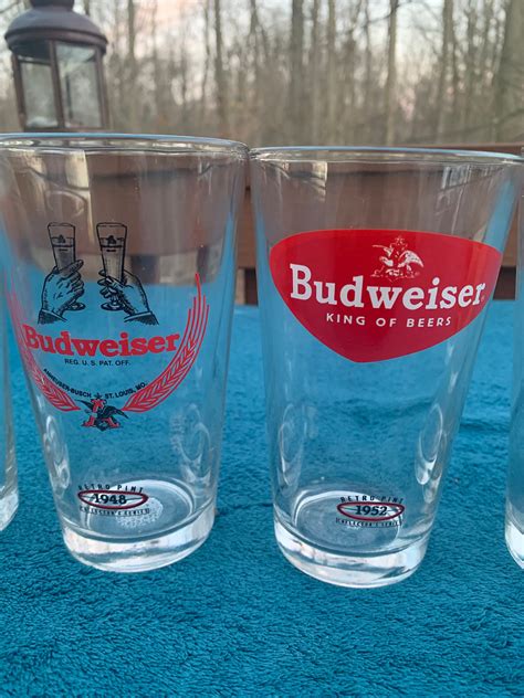 Budweiser Collector Series Retro Pint Set Of 8 Beer Glasses Etsy