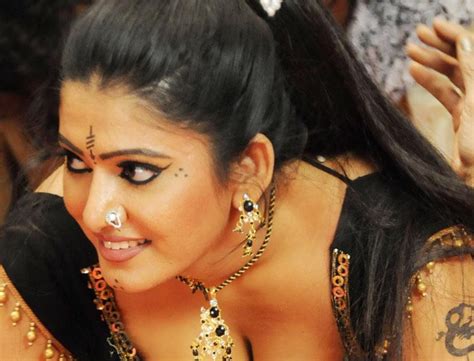 South Indian Celebrities Cine News Taslima Turns Hot In Sandalwood