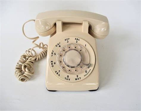 Vintage Tan Rotary Dial Desk Phone 1970s Or 60s Beige Landline Retro