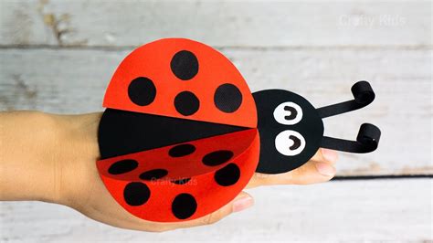 How To Make A Paper Ladybug Diy Ladybug Craft Youtube