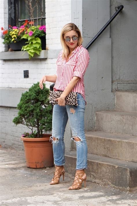 35 Casual Striped Shirt You Can Wear It In Springtime Red Striped Shirt Outfit Red Striped