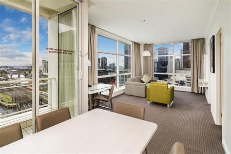 Hotel Clarion Suites Gateway Melbourne Australia
