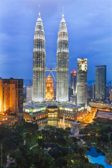 Selangor, kuala lumpur, malaysia date built: Malaysia, Kuala Lumpur city park by Gavin Hellier ...