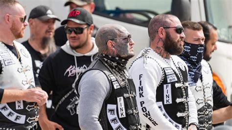 Finks Bikie Gang Put On Show Of Force In Ride From Wodonga To Melbourne Townsville Bulletin