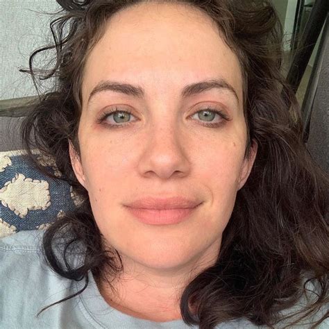 Kate Siegel Theodora Crain The Haunting Of Bly Manor The Haunting Of Hill House Viola