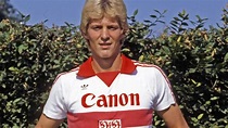 VfB Stuttgart | 60.Geburtstag Karlheinz Förster