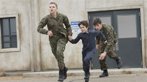 Saw 'the 5th wave' because the concept was a good one, there was interest in how survival, alien invasion and teenage romance would work together and because there is it was the story execution that was particularly underwhelming about 'the 5th wave'. Movie Review: The 5th Wave : NPR