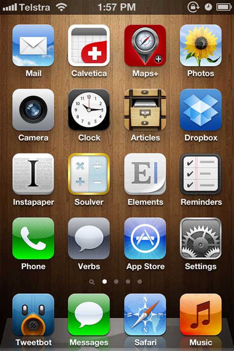 My Iphone 4 Homescreen Benny Lings Bling