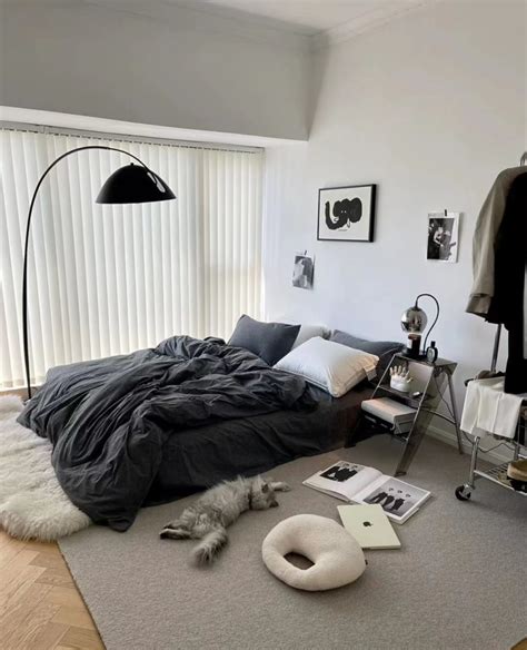 Minimalist Bedroom Ideas For Small Rooms Glorifiv