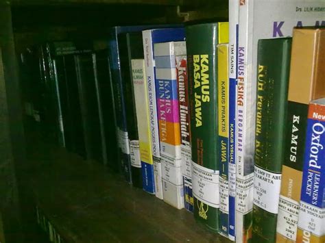 Dunia Perpustakaan Sekolah Koleksi Terbitan Di Perpustakaan Sekolah