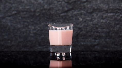 Chill the drink thoroughly (about an hour) before serving. Tequila Rose Shot - Tequila Rose in 2020 | Tequila rose ...