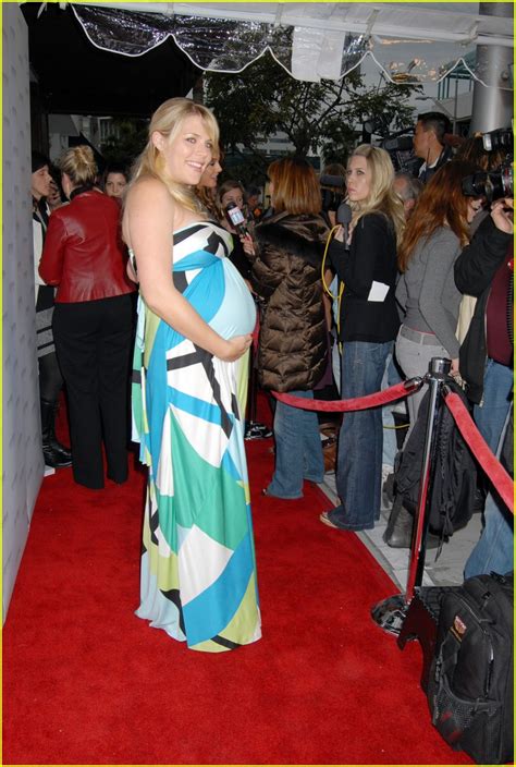 Full Sized Photo Of Jodie Sweetin Pregnant 12 Photo 1042611 Just Jared
