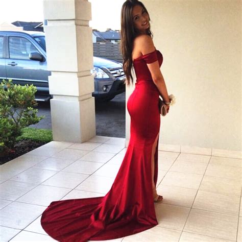 Off Shoulder Maroon Satin Prom Dresses Mermaid Evening Gowns With Slit