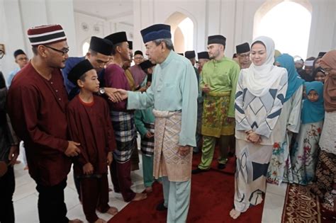Masjid tengku ampuan jemaah is located in. Open house hours extended | The Star Online