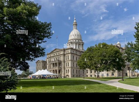 Michigan State Capitol Stock Photo Alamy