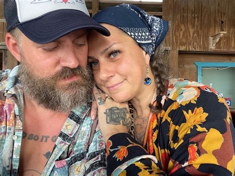 American Pickers Star Danielle Colby Shares Rare Photo With Fiancé