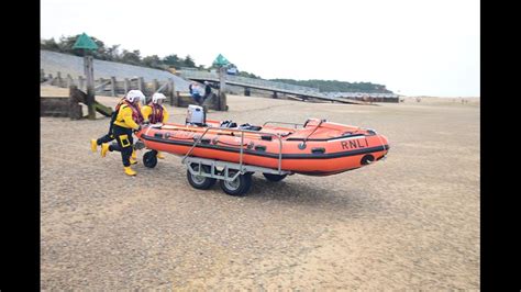 Rnli Wells Lifeboat Volunteers Rescue Four People Cut Off By The Tide Rnli