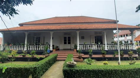 Gedung YLCC Peninggalan Belanda Ini Masih Berdiri Kokoh di Depok