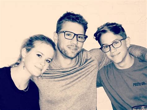Ryan Phillippe Shared A Photo With His And Reese Witherspoon S Look