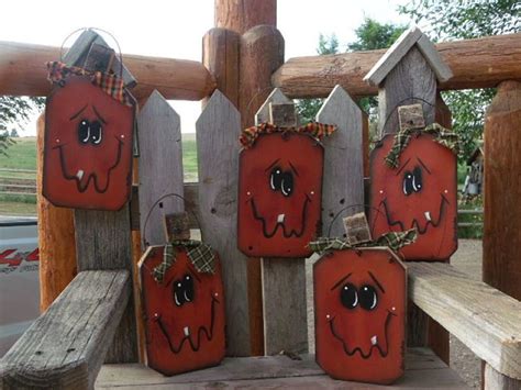 Online shopping from a great selection at movies & tv store. Barn wood Fence Pumpkin Halloween Decoration | Spooky Halloween Designs | Pinterest | Wood ...