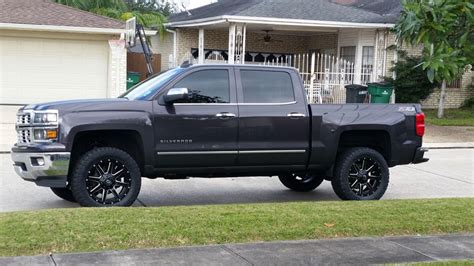 2015 Chevrolet Silverado 1500 20x9 Fuel Offroad Wheels 29555r20 Toyo