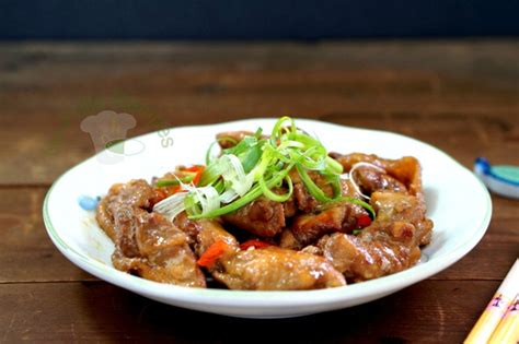 Maybe you would like to learn more about one of these? Pan-fried Oyster Sauce Chicken ~ 煎蚝油鸡