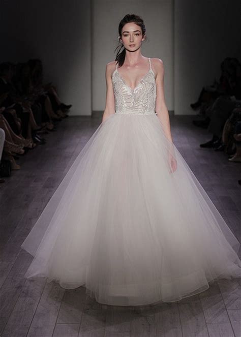 The Best Wedding Dress Styles To Show Off Your Favorite