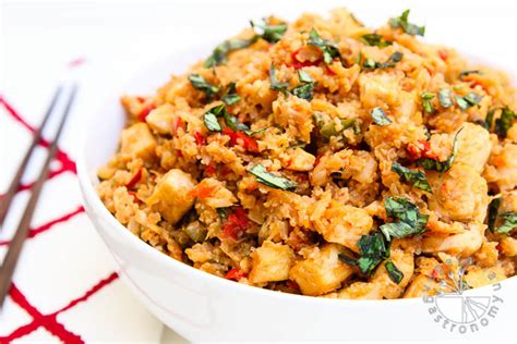 Plus, 15,000 vegfriends profiles, articles, and more! Stir-Fry Cauliflower "Rice" with Tofu and Vegetables ...