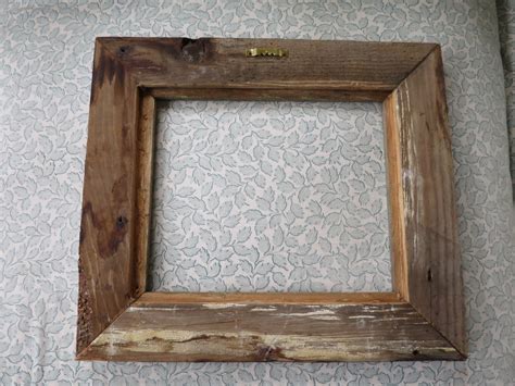 Barn Wood Picture Frame Rustic Primitive Wood Frame 12 X 14 Etsy