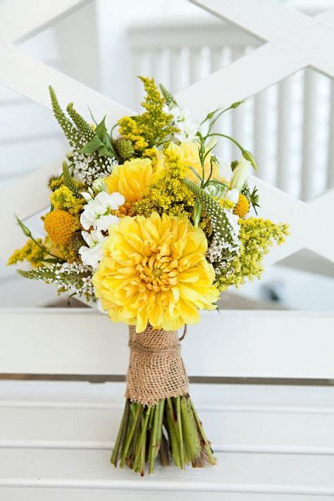 390 Yellow Flower Arrangements And Bouquets Ideas Yellow Flower