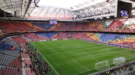 The johan cruijff arena wants to make a difference both inside and outside the stadium with innovations, sustainable initiatives and social involvement. Euro 2000: Amsterdam ArenA - StadiumDB.com