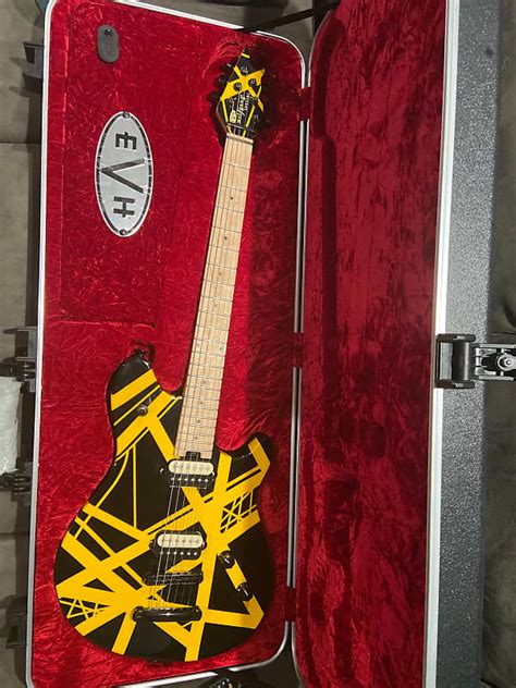 Evh Wolfgang Special Striped Series Reverb