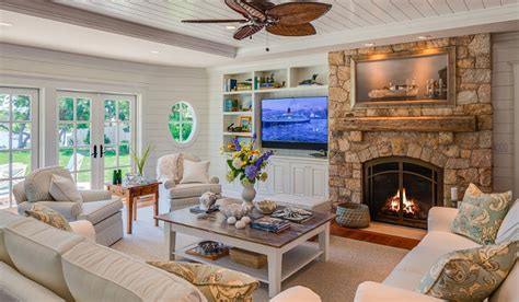 Maine Inspired Shingle Coastal Cottage Home Bunch Interior Design Ideas