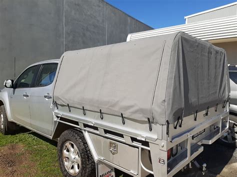 We fabricate custom aluminium canopies, trays, trailers, toolboxes and more. Custom Ute Canopies - Peppercorn Canvas