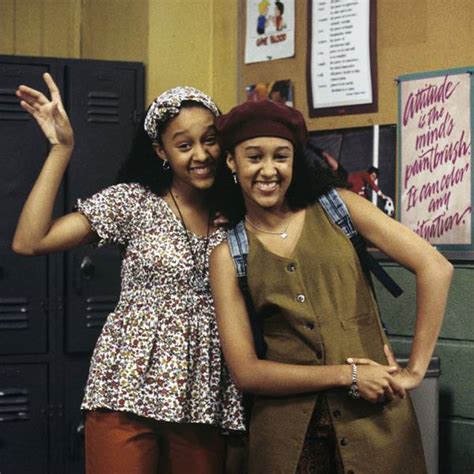 Sister Sister Reboot The Best In 90s Fashion From Our Fave Tv Twins