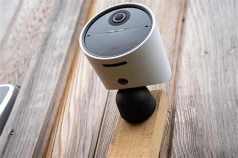 SimpliSafe Wireless Outdoor Security Camera Review: Outdoor protection