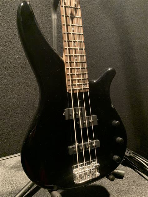 Yamaha Rbx170y Electric Bass Guitar For Sale In Las Vegas Nv Offerup