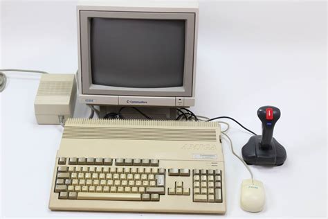 Commodore Amiga 500 Plus Clous