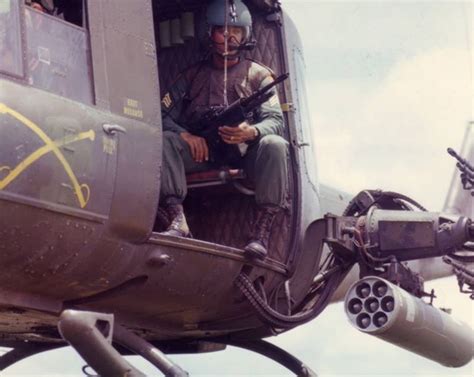 218 Best The Air Cavalry Of Vietnam And The Uh 1 Huey