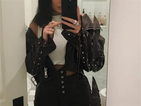 Kylie Jenner With A Selfie The Hollywood Gossip