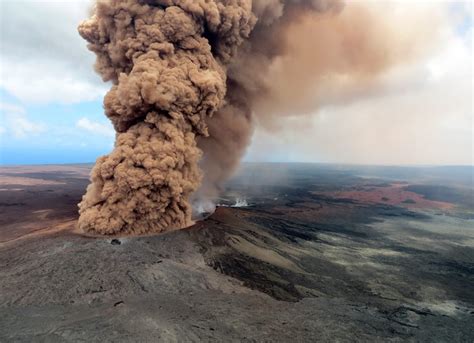 Kilauea Volcano In Hawaii 2018