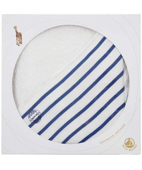 Sort by our nautiluxe collection of traditionally styled rope accessories will give any seaside bath a sophisticated, custom nautical look. Nautical Stripe Baby Bath Towel, Petit Bateau | Nautical ...