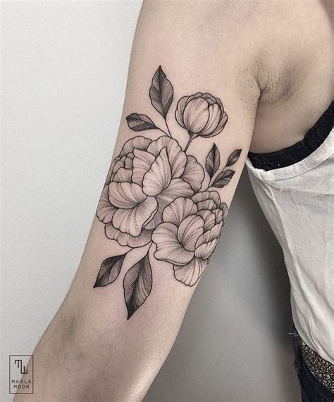 Learn about the story of flower tats and symbolism. Peony flower tattoo. Line art. | Peony flower tattoos ...