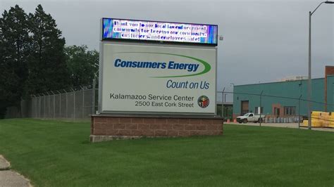 Consumers Energy Makes Push To Customers About Energy Usage Wwmt