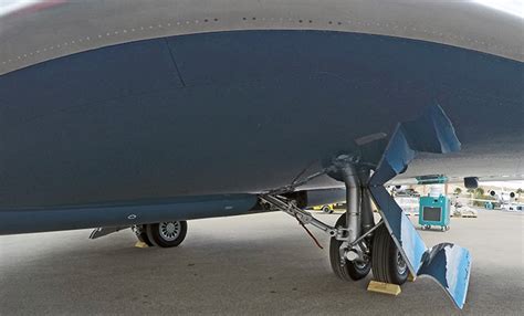 Falcon 7x8x Main Landing Gear Downlock Pin Assembly Aero Specialties