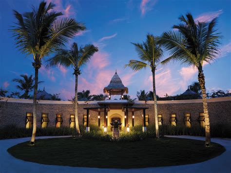 Shangri Las Villingili Resort And Spa Secluded Paradise South Of The