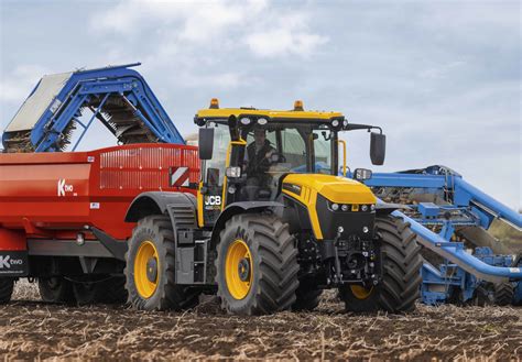Jcb Launches Fastrac Icon With All New Tech Focused Controls Farm