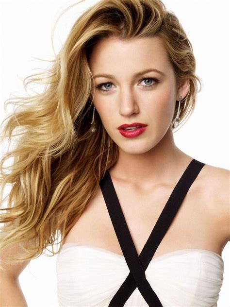 I am an actress, model & spokesperson for gucci fragrance. Blake Lively Height Weight Age Affairs Body Stats