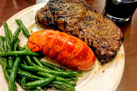 Below, we give ideas about the most famous and popular in countries of central and eastern europe, there are served a traditional meatless christmas eve supper consisting of 12 dishes, and is called. The Christmas Eve Dinner Tradition Continues - Even On The Road!