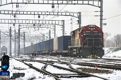 China's £120million autonomous, trackless train that runs on virtual rails launches its first commercial line in sichuan. Across China: Xinjiang rail port sees bullish cross-border ...